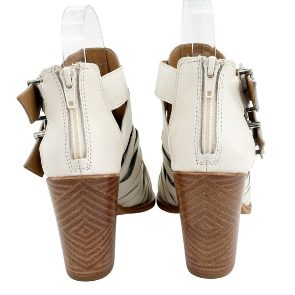 Gianni Bini Cream Leather Caged Ankle Booties cutout Pointed Toe Block Heel 6M